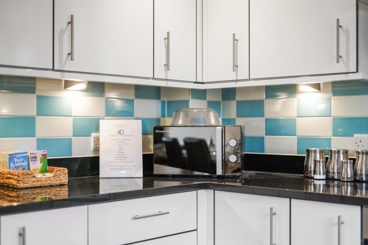 London Heathrow Living Serviced Apartments By Ferndale ستانويل المظهر الخارجي الصورة
